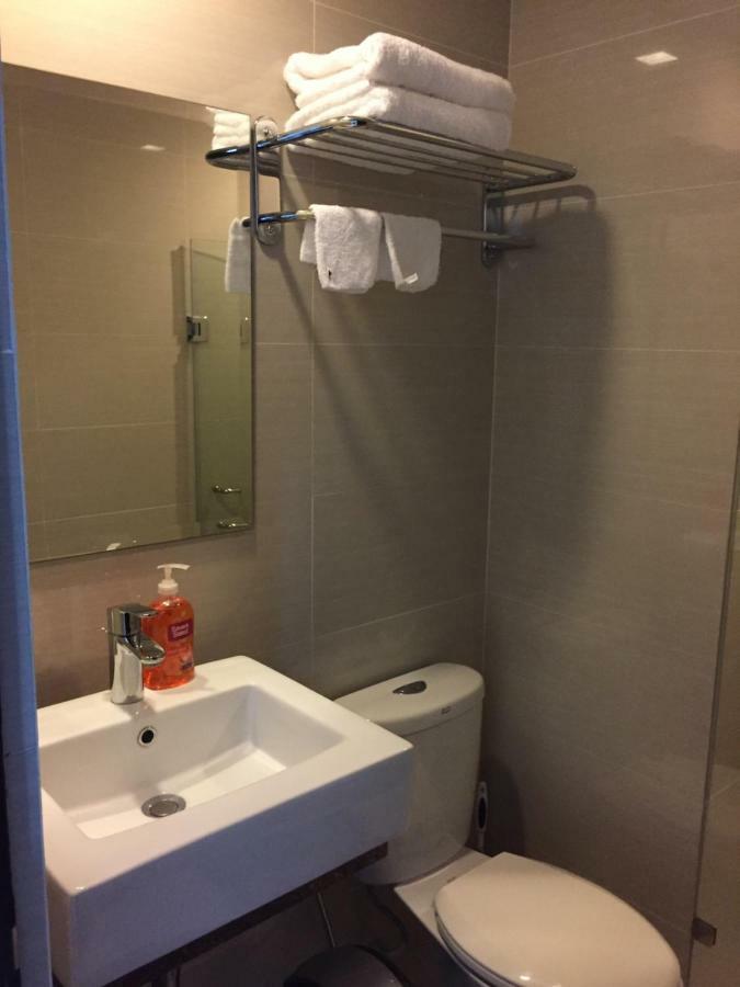 101 Newport Condo C2 Manille Extérieur photo